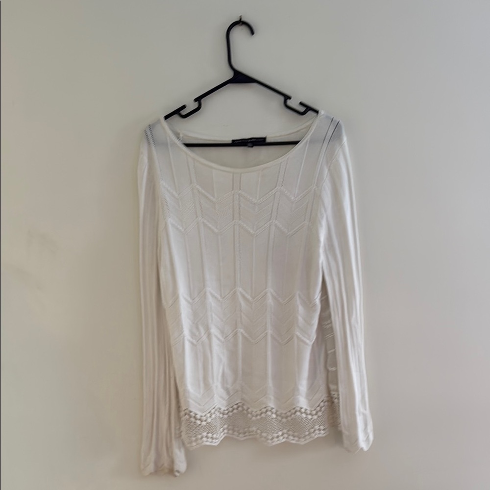 White House Black Market Cream Ribbed Embellished Blouse